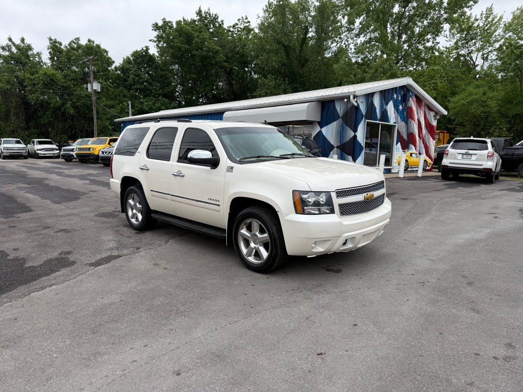 2013 Chevrolet Tahoe Image 1