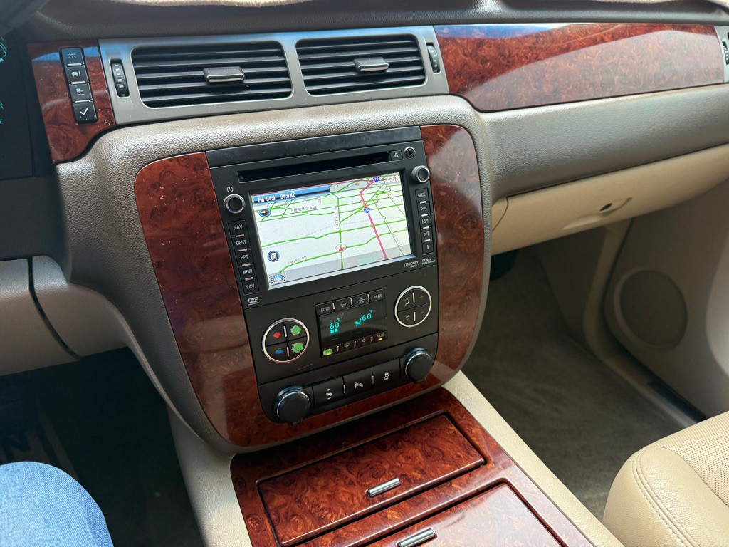 2013 Chevrolet Tahoe Image 15