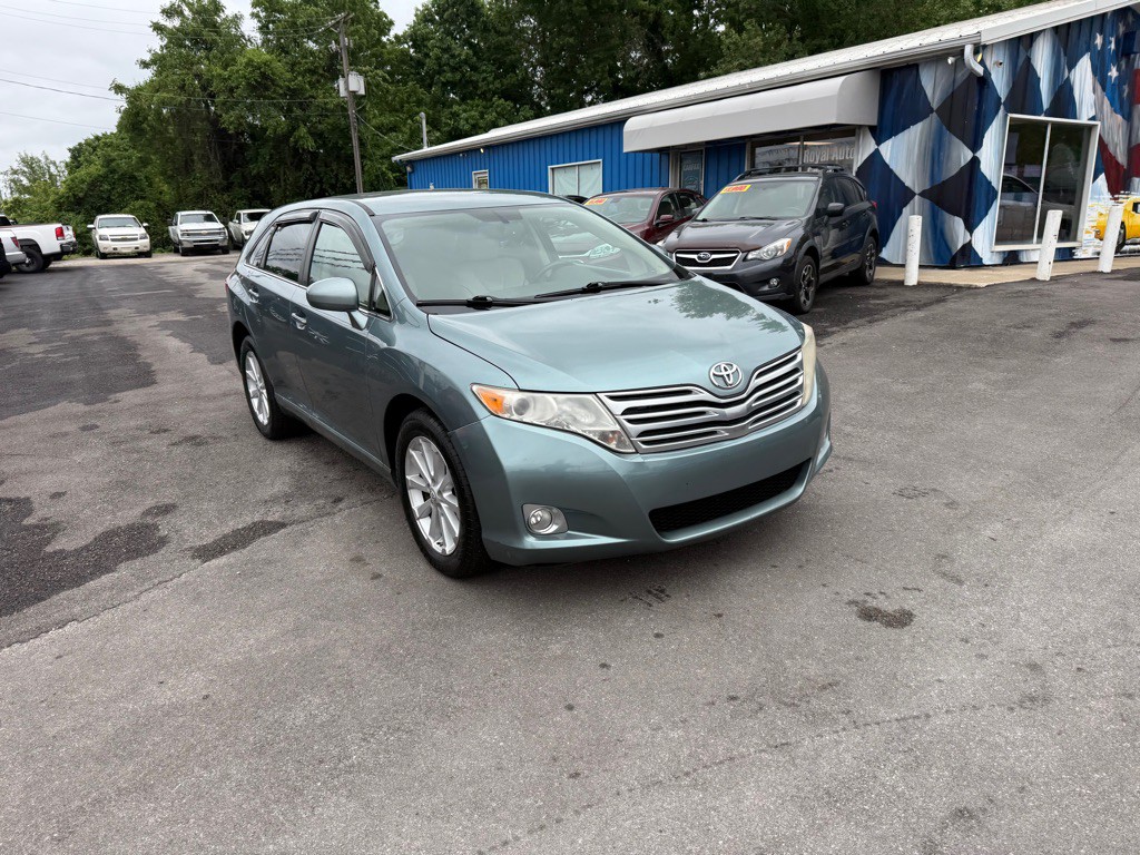 2009 Toyota Venza Image 2