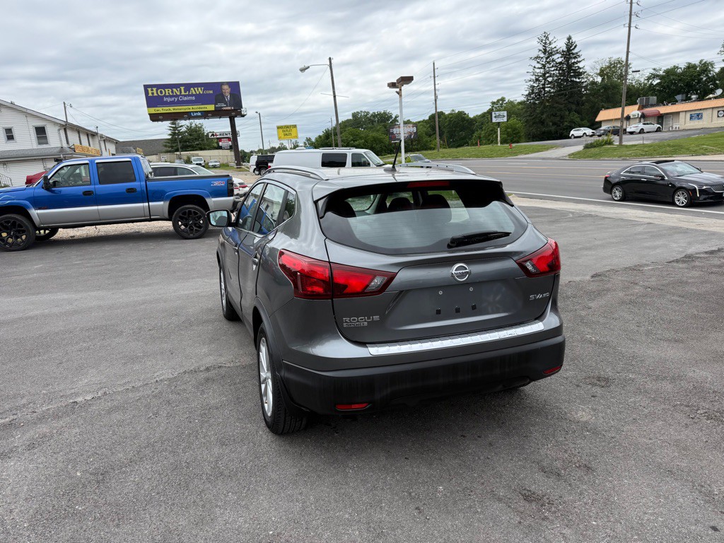 2017 Nissan Rogue Image 6