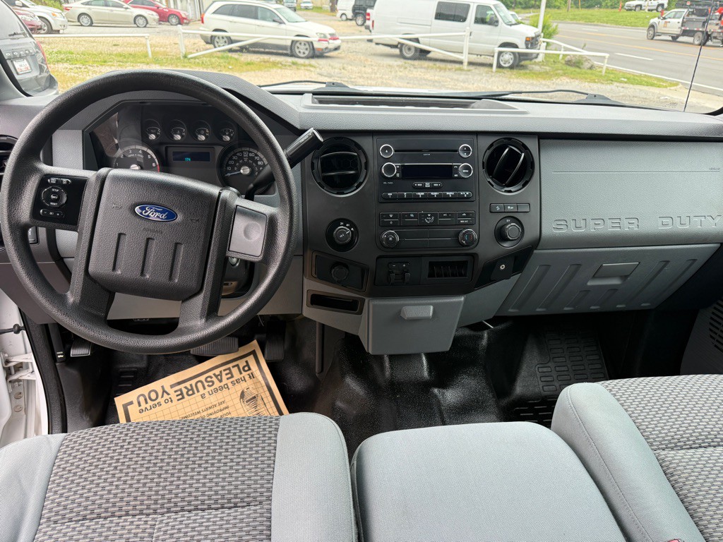 2015 Ford F-250 Image 11