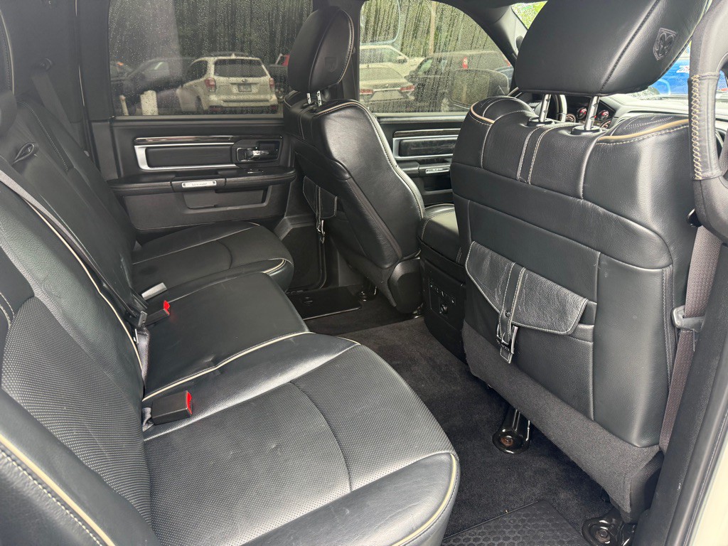 2017 RAM 1500 Image 10