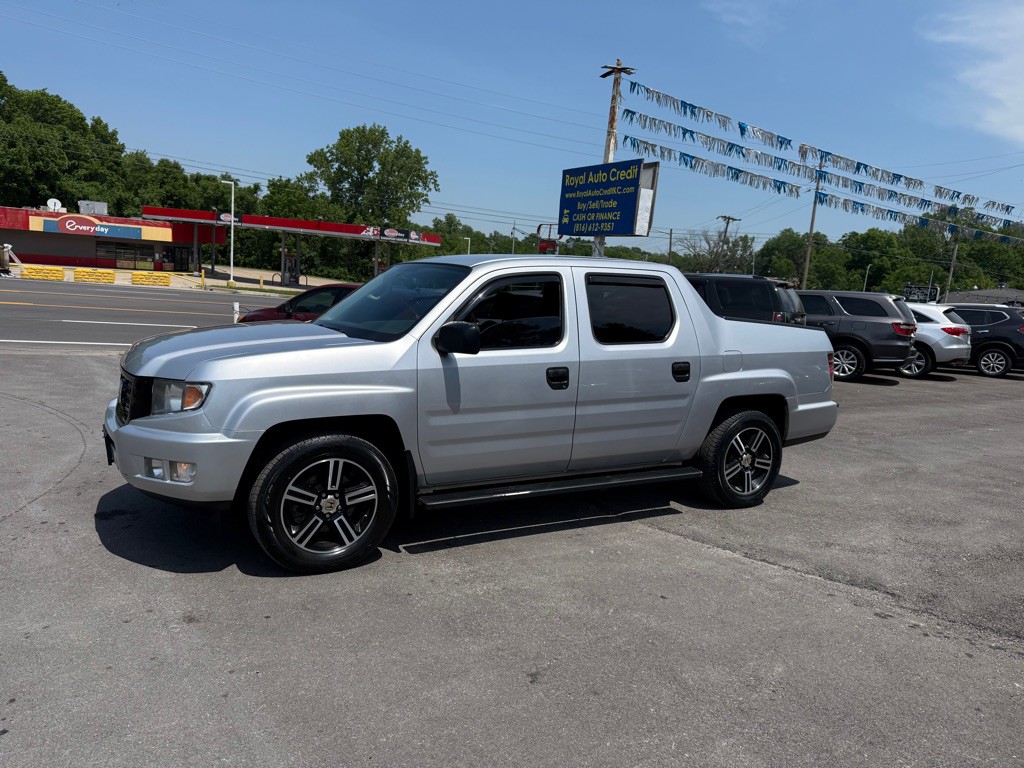 2013 Honda Ridgeline Image 4