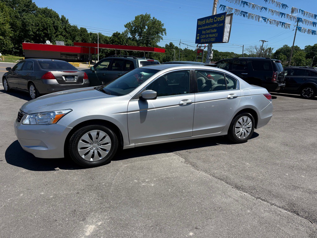 2010 Honda Accord Image 4