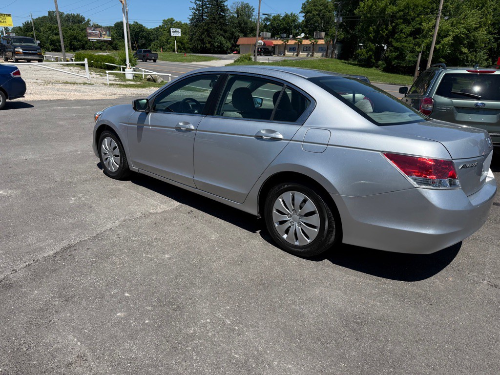 2010 Honda Accord Image 7