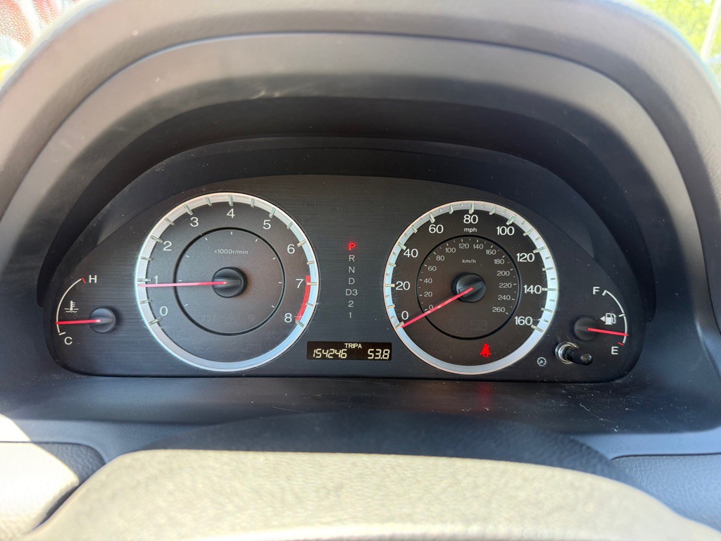 2010 Honda Accord Image 11