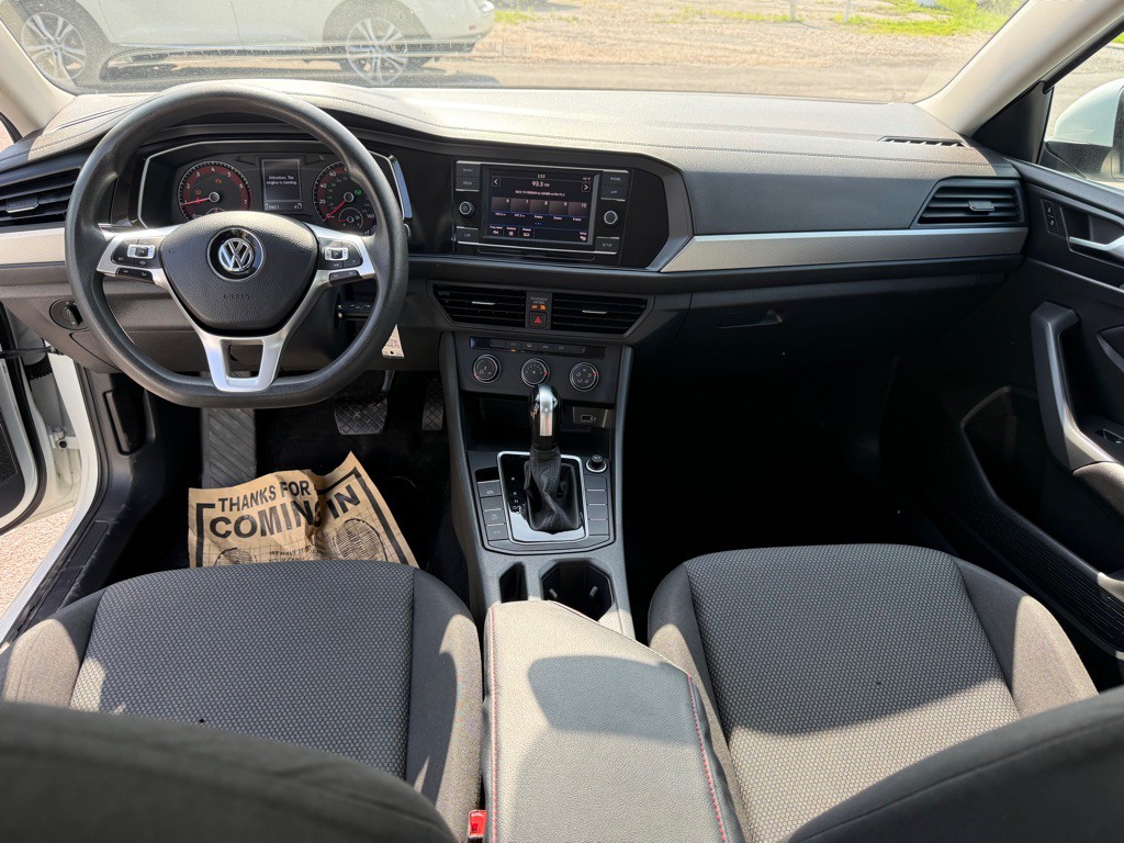 2019 Volkswagen Jetta Image 10