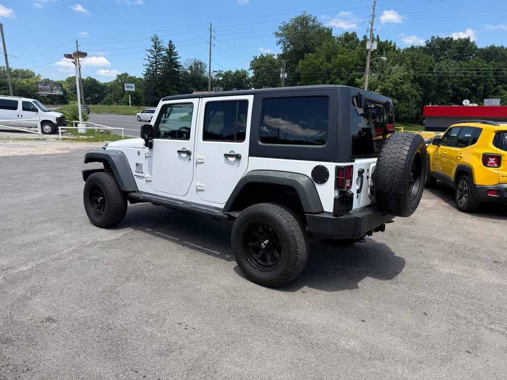 2013 Jeep Wrangler Unlimited Image 4