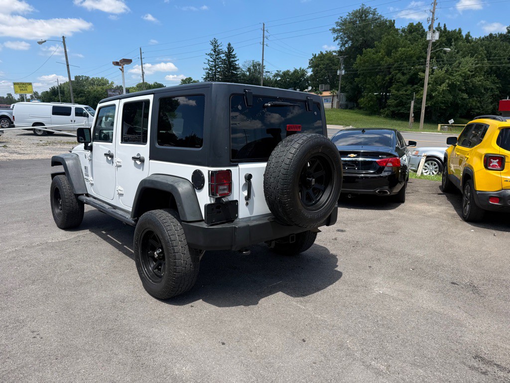 2013 Jeep Wrangler Unlimited Image 5