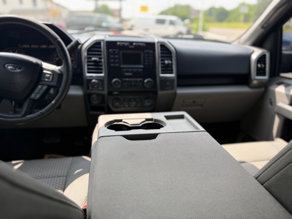 2016 Ford F-150 Image 12