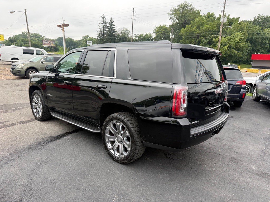 2017 GMC Yukon Image 3