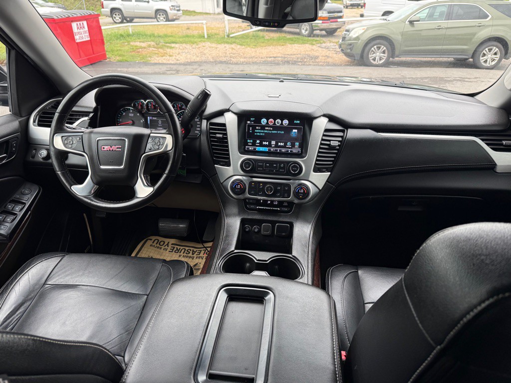 2017 GMC Yukon Image 11