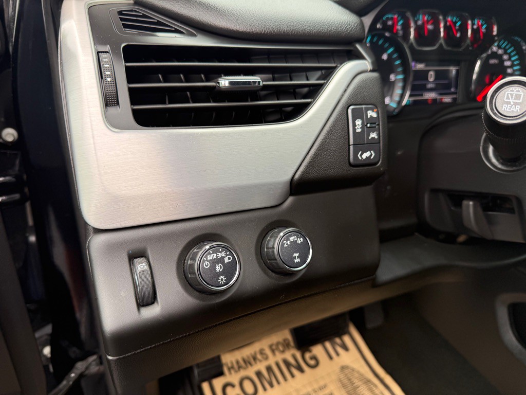 2017 GMC Yukon Image 17