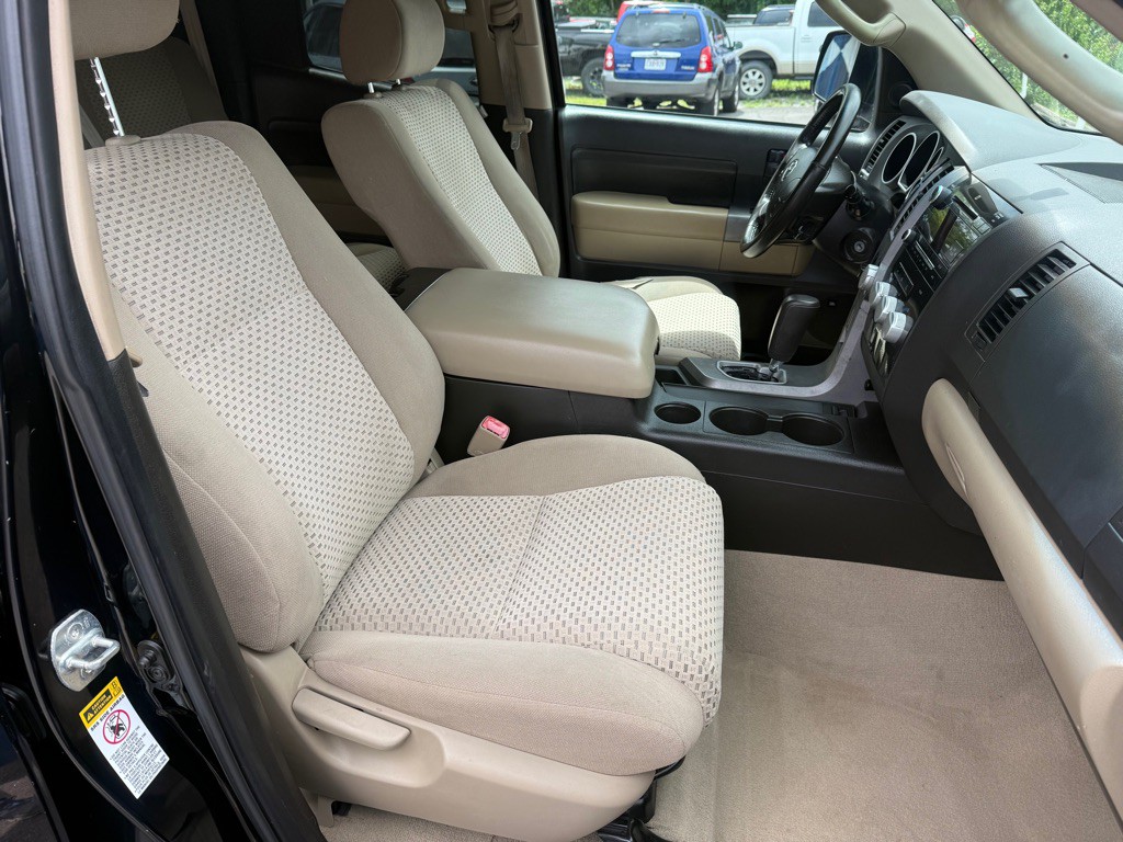 2010 Toyota Tundra Image 10