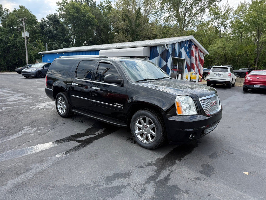 2013 GMC Yukon Image 1
