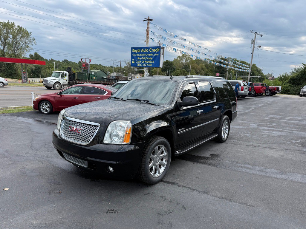 2013 GMC Yukon Image 3