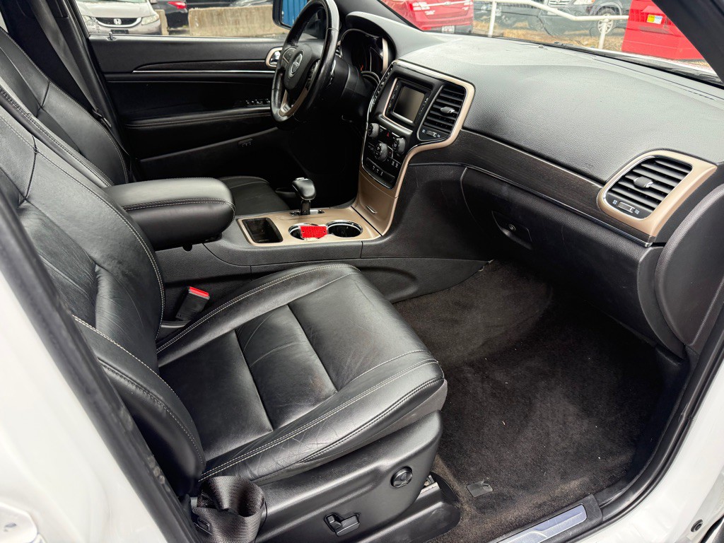 2015 Jeep Grand Cherokee Image 9