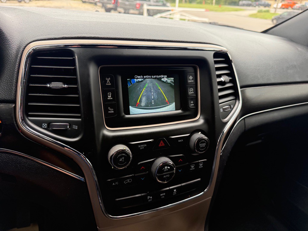 2015 Jeep Grand Cherokee Image 15