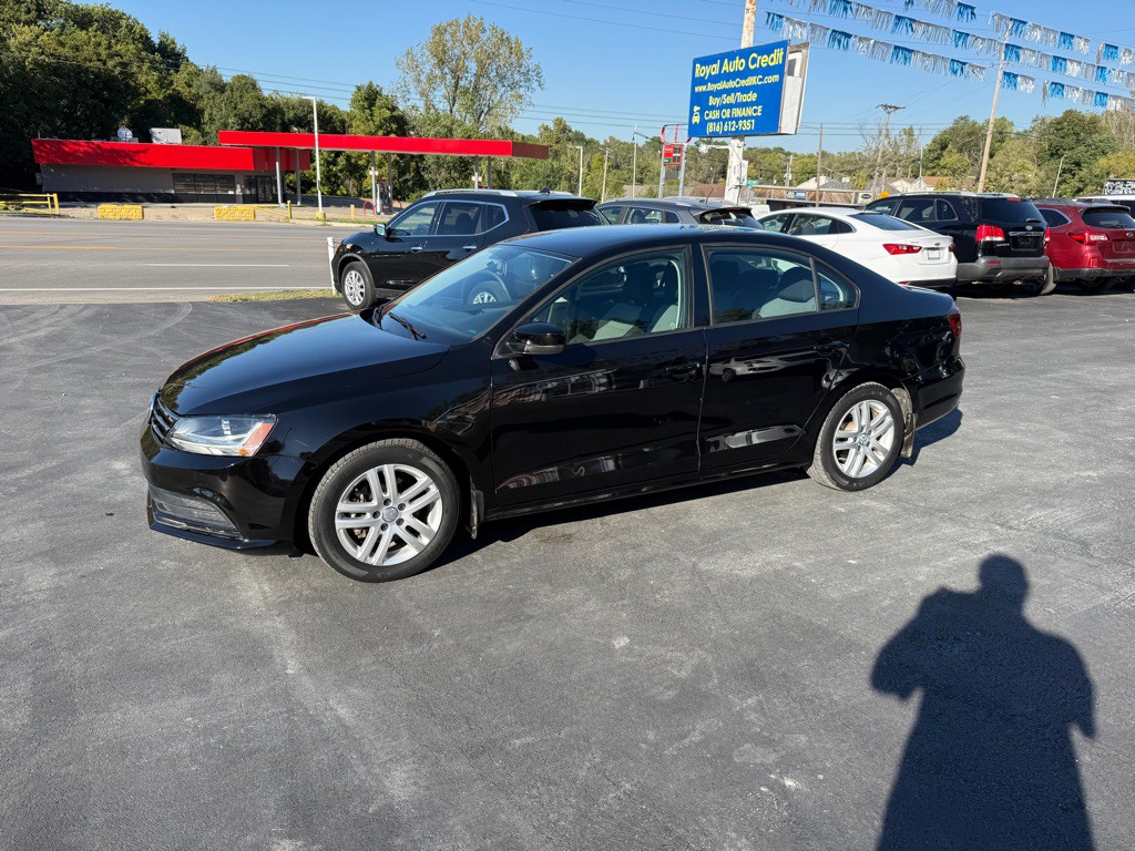 2018 Volkswagen Jetta Image 4