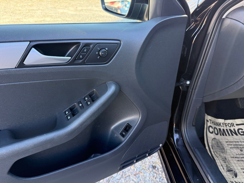 2018 Volkswagen Jetta Image 11