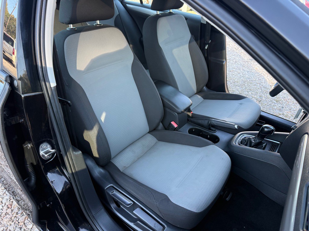 2018 Volkswagen Jetta Image 15