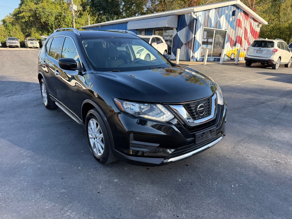 2020 Nissan Rogue Image 2
