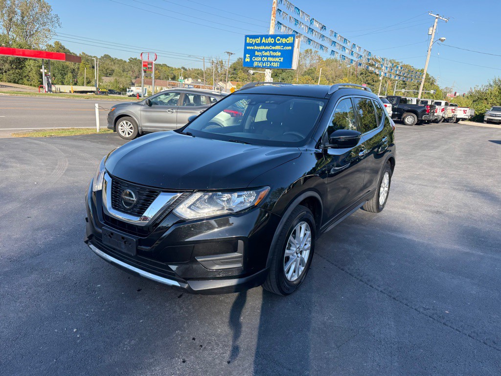 2020 Nissan Rogue Image 3