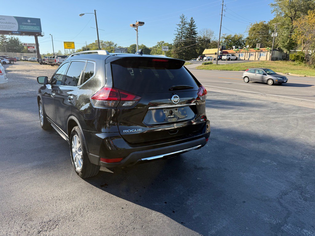 2020 Nissan Rogue Image 6