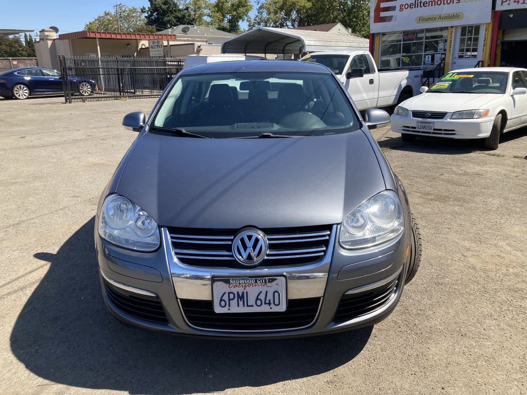 2010 Volkswagen Jetta Image 10