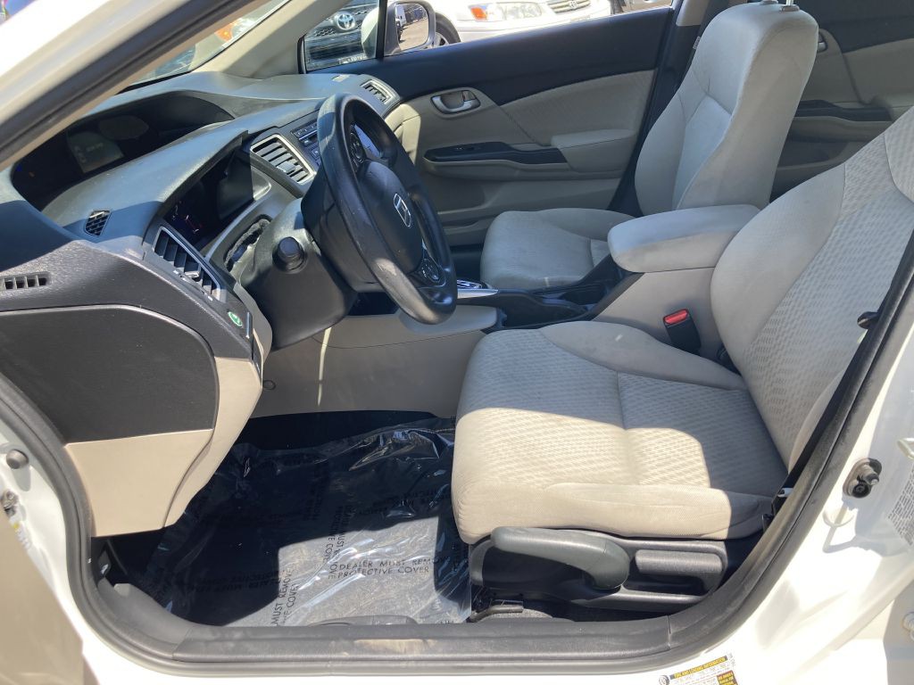 2015 Honda Civic Image 12