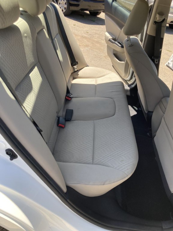 2015 Honda Civic Image 17