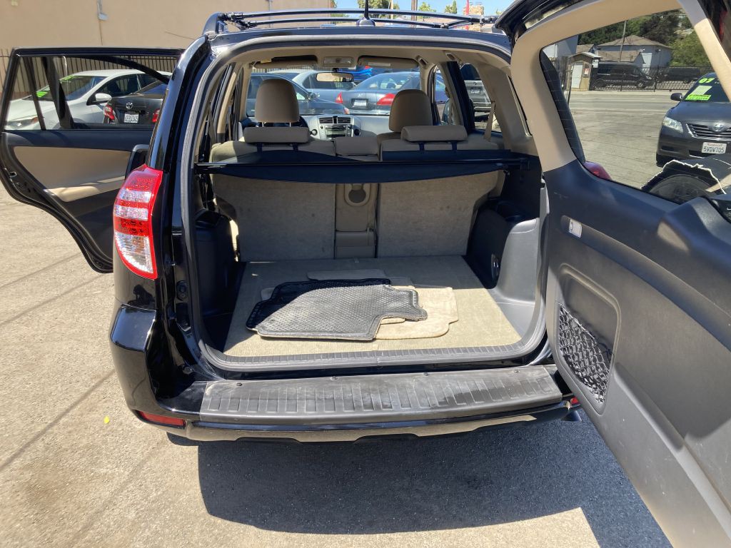 2010 Toyota Rav4 Image 16