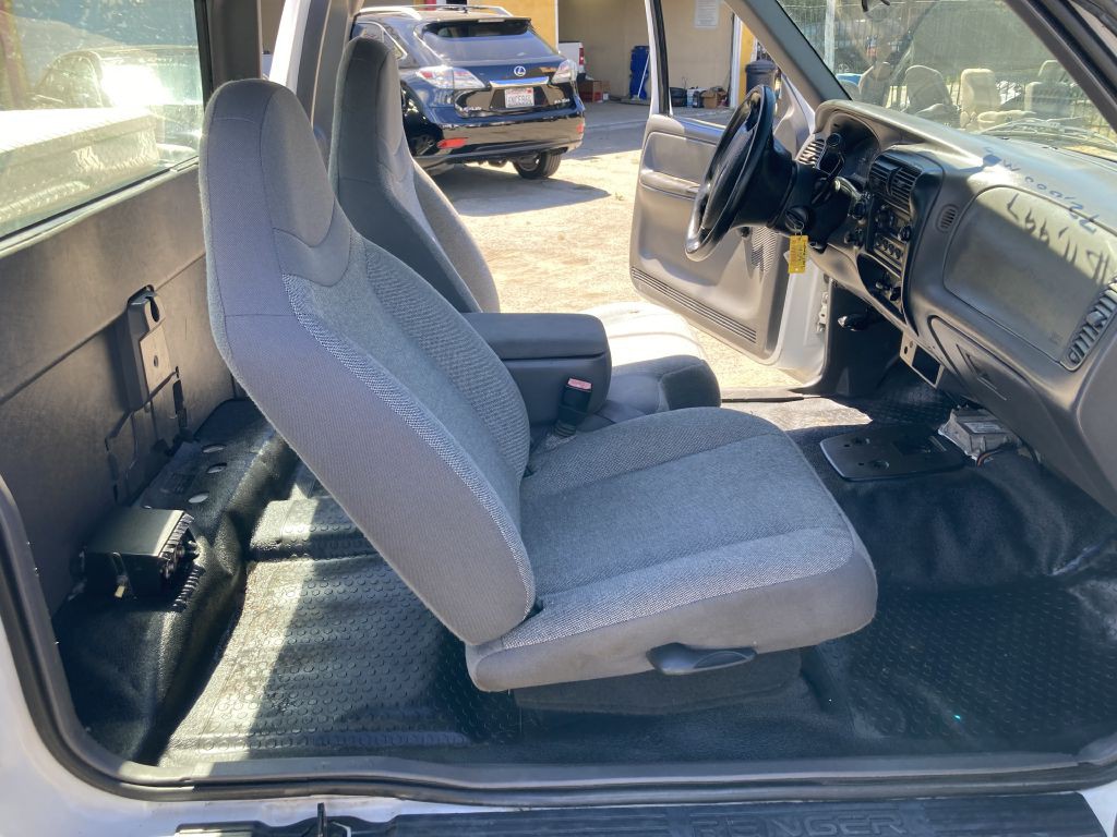 2001 Ford Ranger Image 34