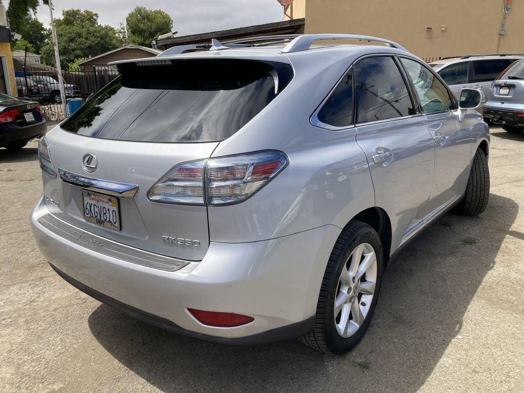 2010 Lexus RX Image 4