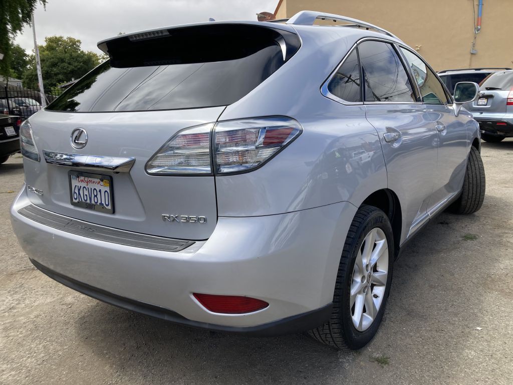 2010 Lexus RX Image 12