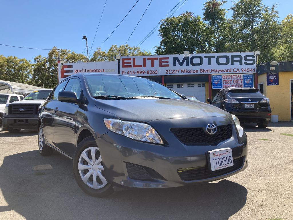 2010 Toyota Corolla Image 1