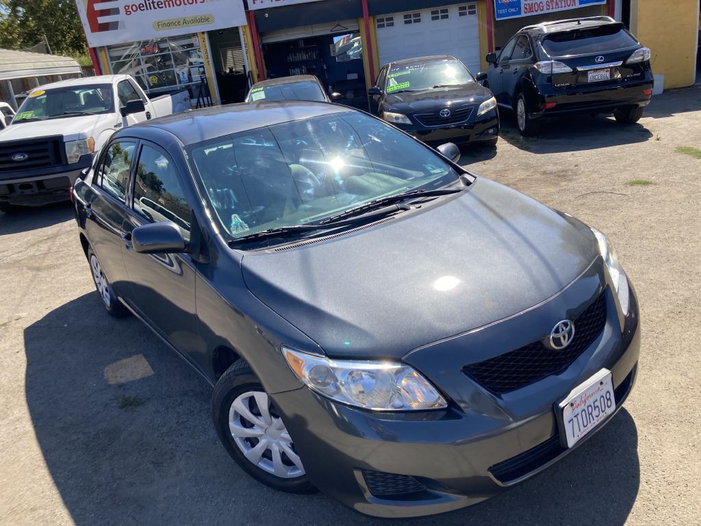 2010 Toyota Corolla Image 3