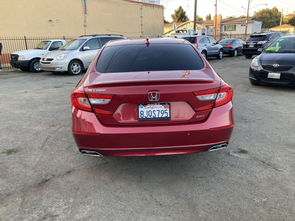 2018 Honda Accord Image 6
