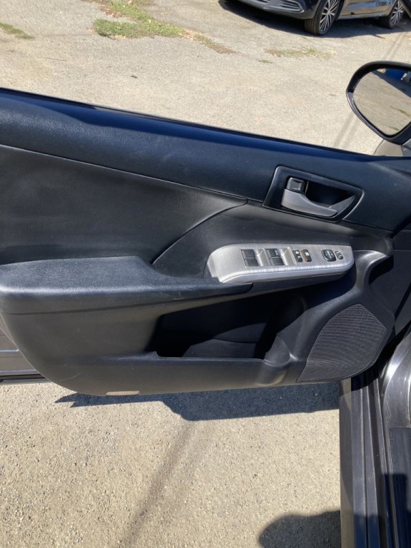 2013 Toyota Camry Image 14