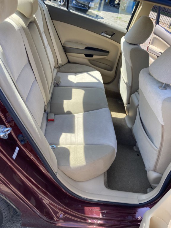 2009 Honda Accord Image 16