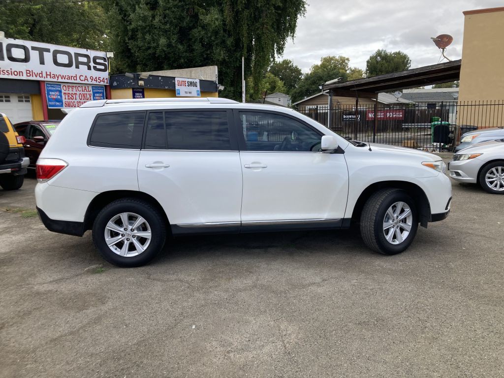 2012 Toyota Highlander Image 4