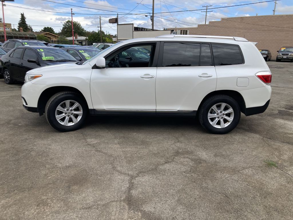 2012 Toyota Highlander Image 8