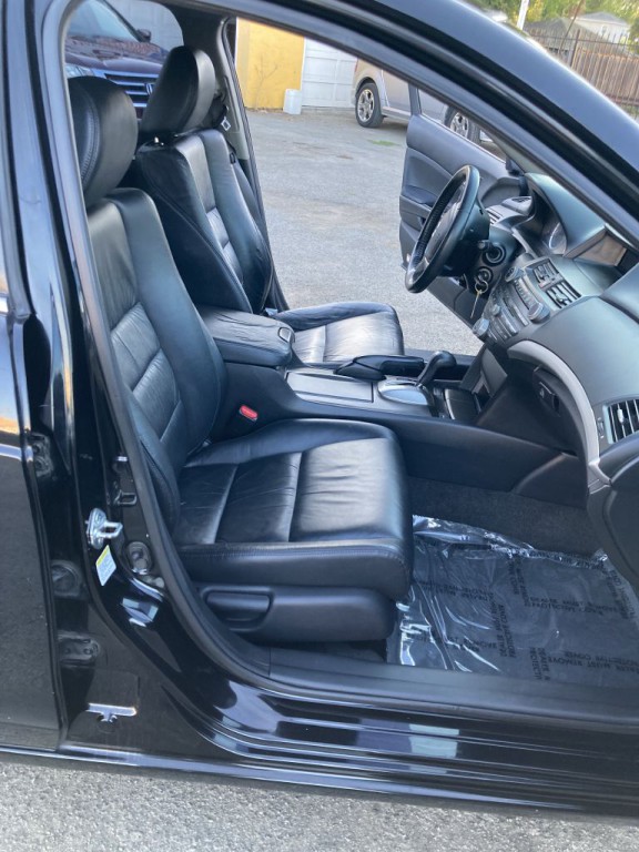 2012 Honda Accord Image 18