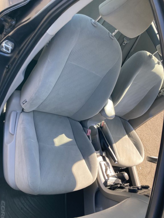 2010 Toyota Corolla Image 19