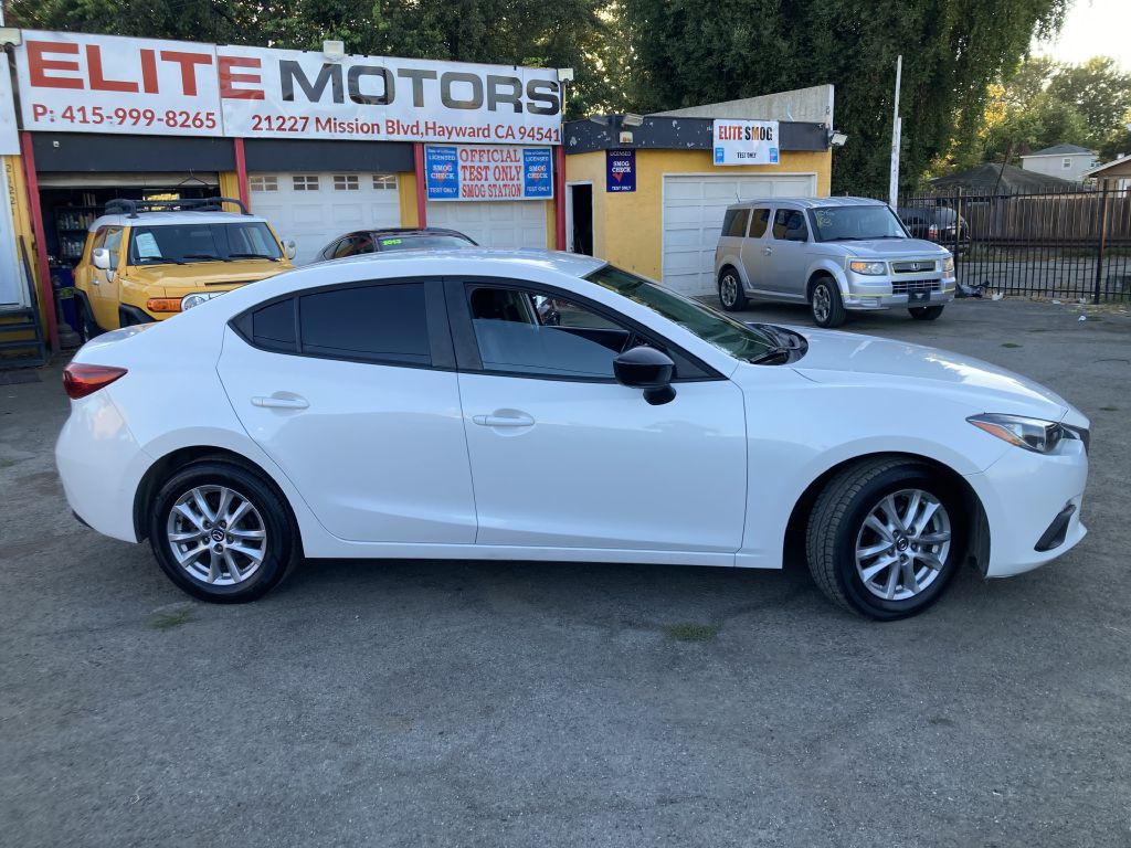 2015 Mazda Mazda3 Image 4
