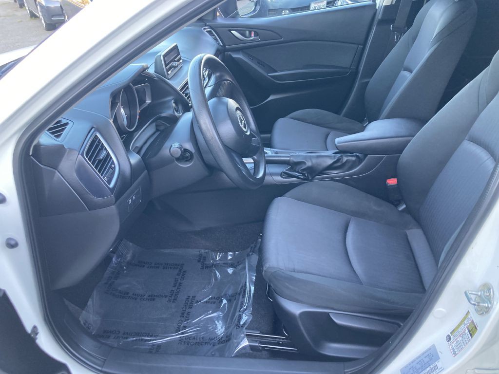 2015 Mazda Mazda3 Image 12