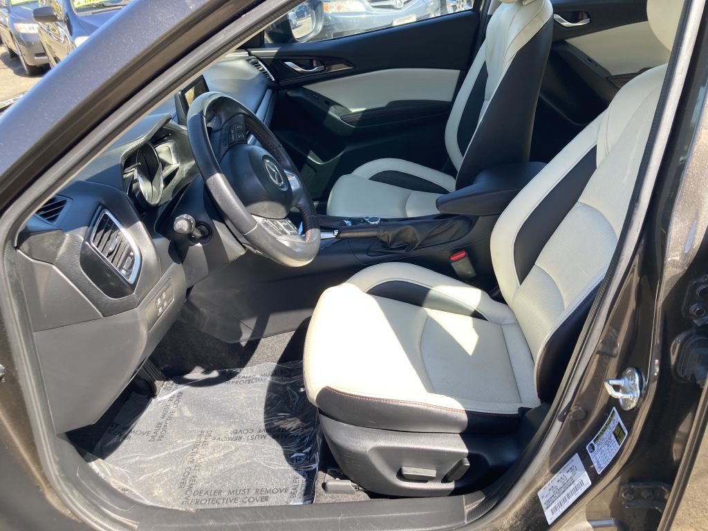 2015 Mazda Mazda3 Image 12