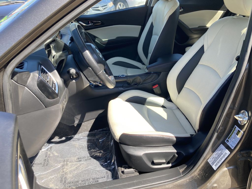 2015 Mazda Mazda3 Image 13