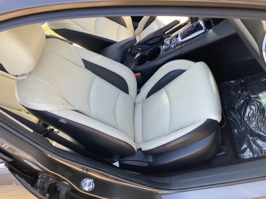 2015 Mazda Mazda3 Image 20