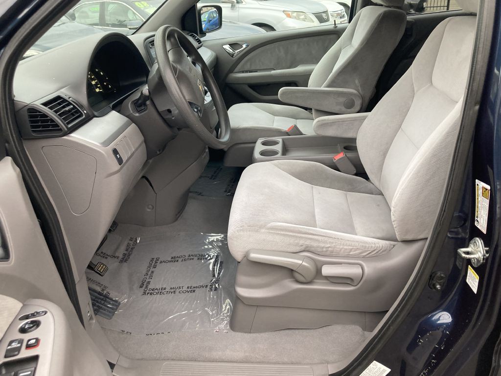 2010 Honda Odyssey Image 12